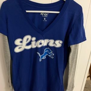 Long sleeve lions tee shirt size medium